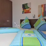 Haus Inselperle Mit Blick Auf Den Bodden Apartment Alt Reddevitz