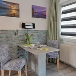 Haus Inselperle Mit Blick Auf Den Bodden * Alt Reddevitz