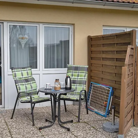 Haus Inselperle Mit Blick Auf Den Bodden אלט רדביץ