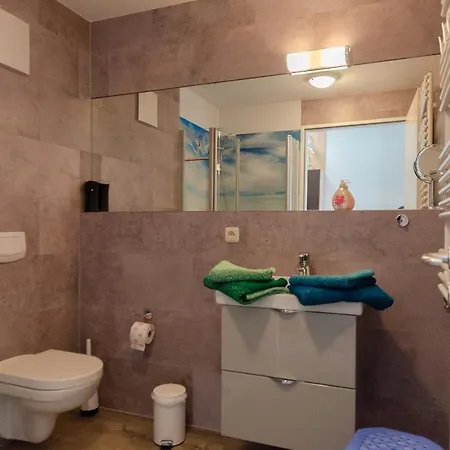 Haus Inselperle Mit Blick Auf Den Bodden אלט רדביץ