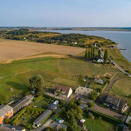 Haus Inselperle Mit Blick Auf Den Bodden *